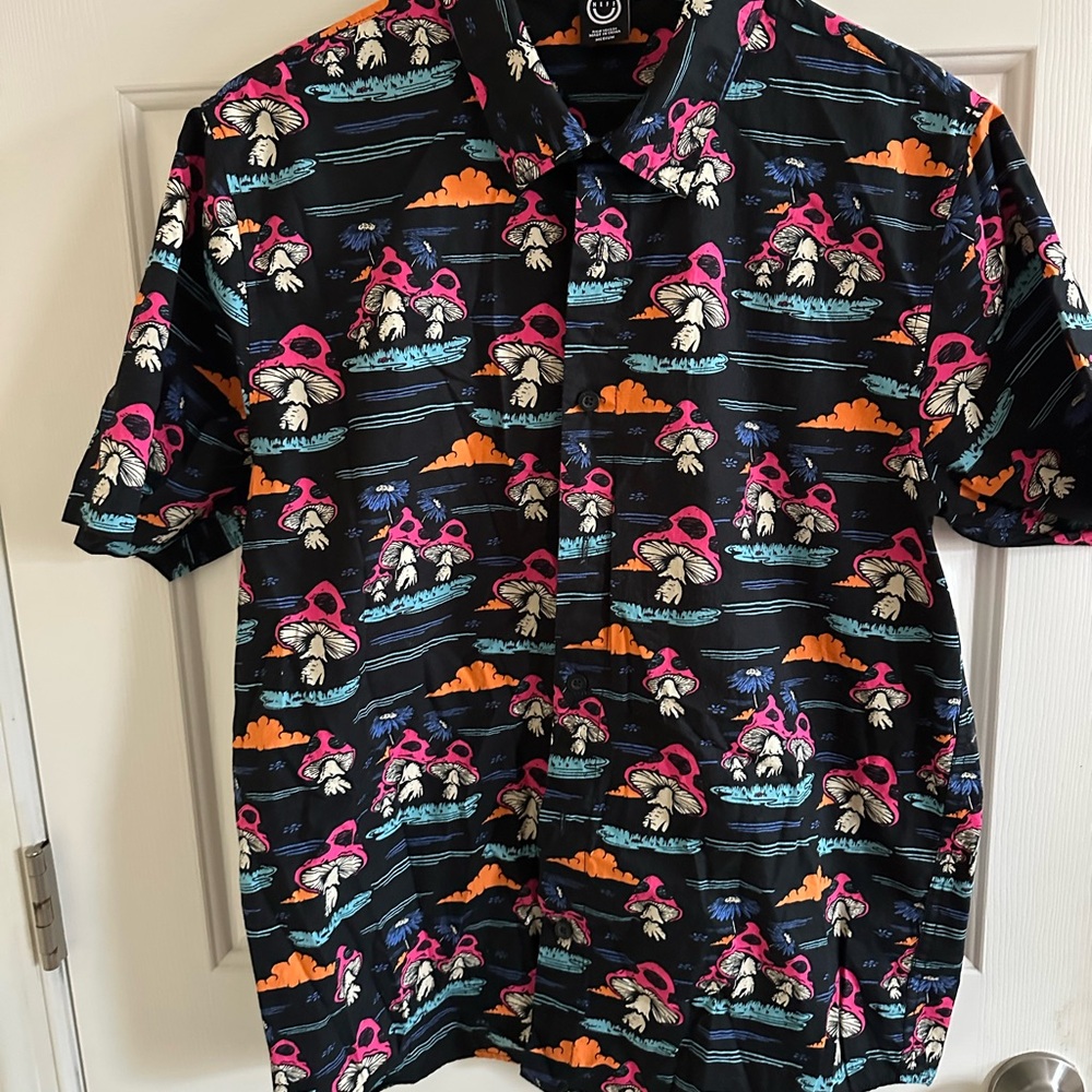 Neff Psychedelic Mushroom Forest Shirt Mens Medium Button Up Shirt